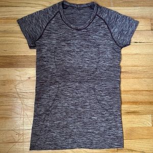 Lululemon short sleeve